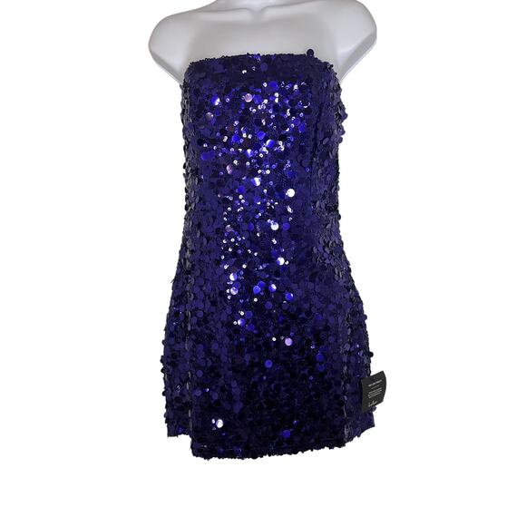 Lulu’s Glittery Persona Dark Blue Sequins Strapless Mini Dress SZ Med HOCO party - Picture 6 of 12